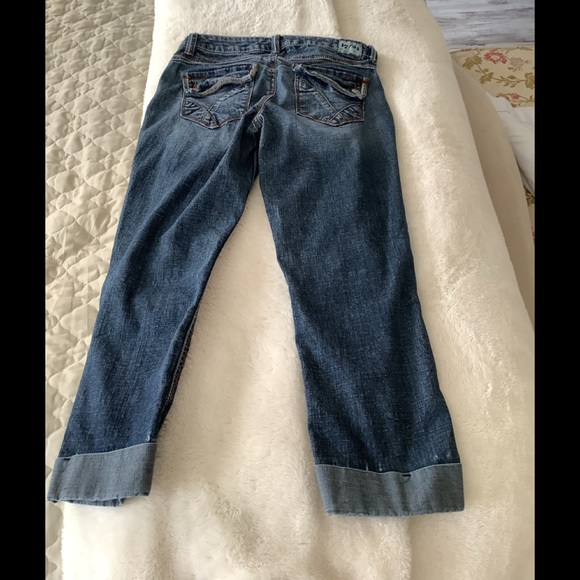 17/21 exclusive denim capris size 2 30”-22” inseam waist wrinkle look blue . 💐 - Picture 2 of 11
